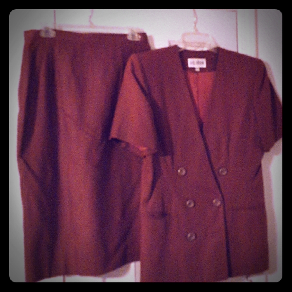 Double breasted skirt suit